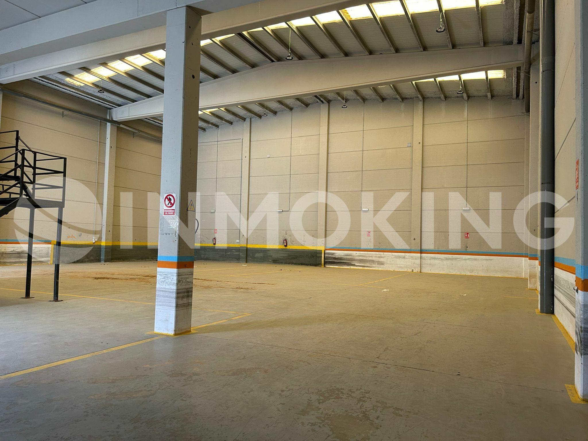 Foto de la propiedad Nave industrial/comercial en alquiler Massanassa